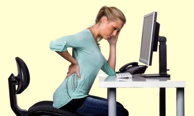 Trabajar con educación informática de la osteocondrosis