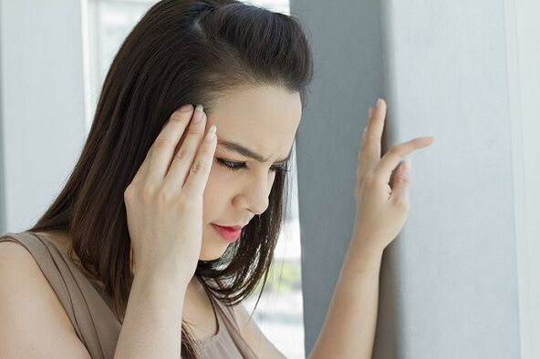 Dolor de cabeza con osteocondrosis cervical.