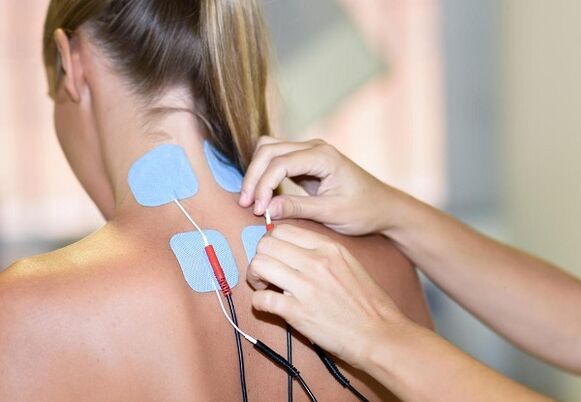 Fisioterapia para la osteocondrosis cervical.